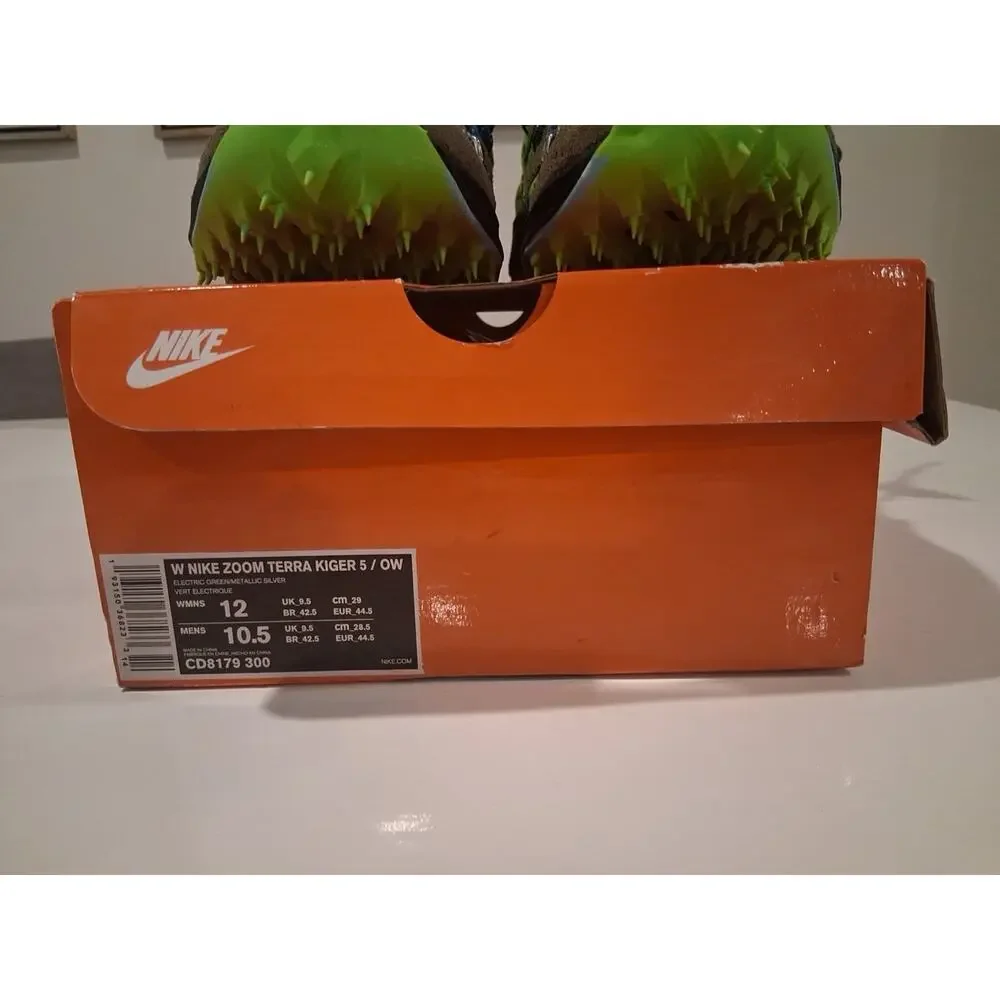 Nike 100% authentic
